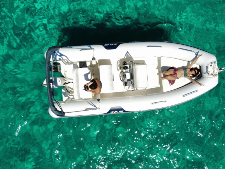 Wynajmij Artigiana-Battelli classic w Porto San Paolo