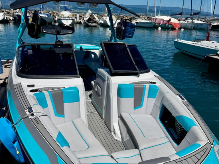 Wynajmij Motorówka z lub bez skippera NAUTIQUE BOAT COMPANY w Yvoire