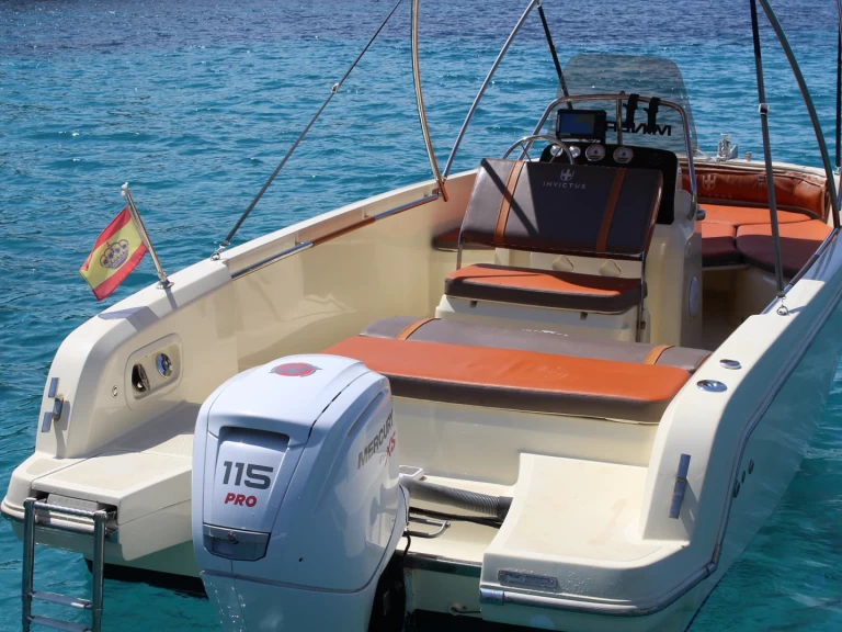 Wynajem łodzi Invictus  Invictus 190 FX w Club Nàutic Santa Ponsa na SamBoat 