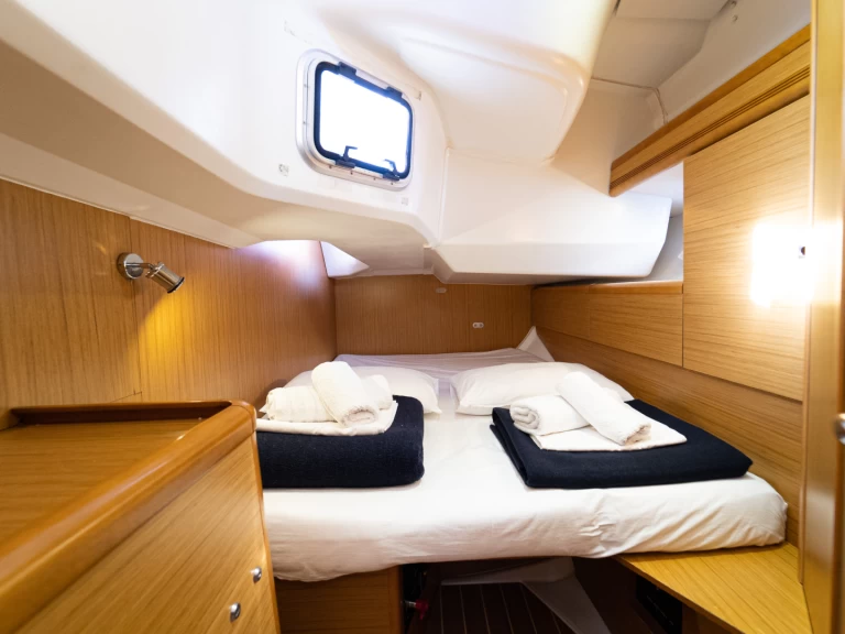 Żaglowiec do wynajmu w Kavála w najlepszej cenie