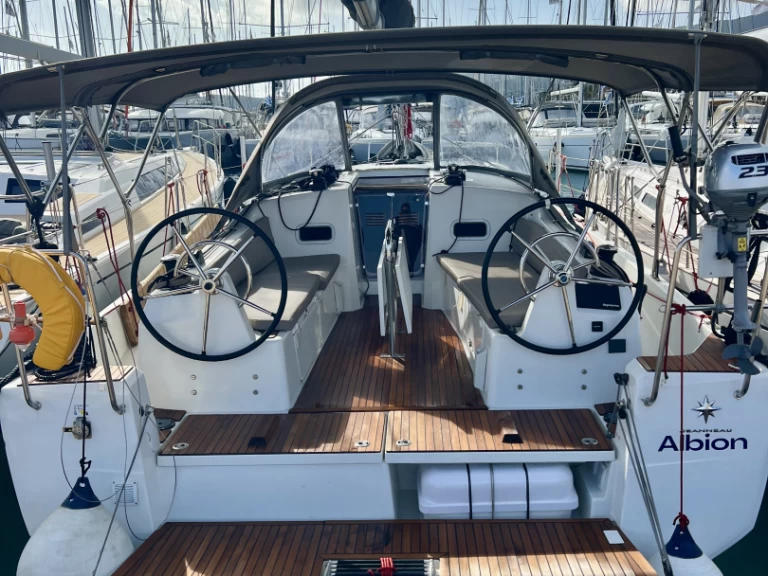 Wynajem łodzi Jeanneau Sun Odyssey 380 w Kos na SamBoat 