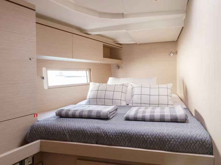 Wynajmij Bénéteau Oceanis 51.1 w Kos