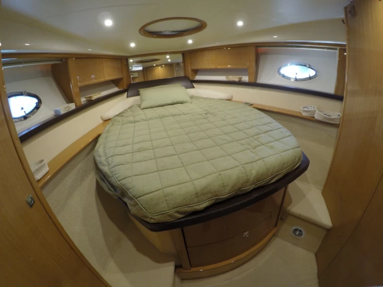 Motorówka do wynajmu w Terracina w najlepszej cenie