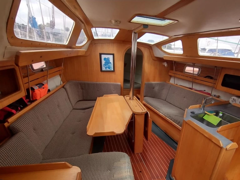 Wynajem łodzi Kirie Feeling 326 w Brest na SamBoat 