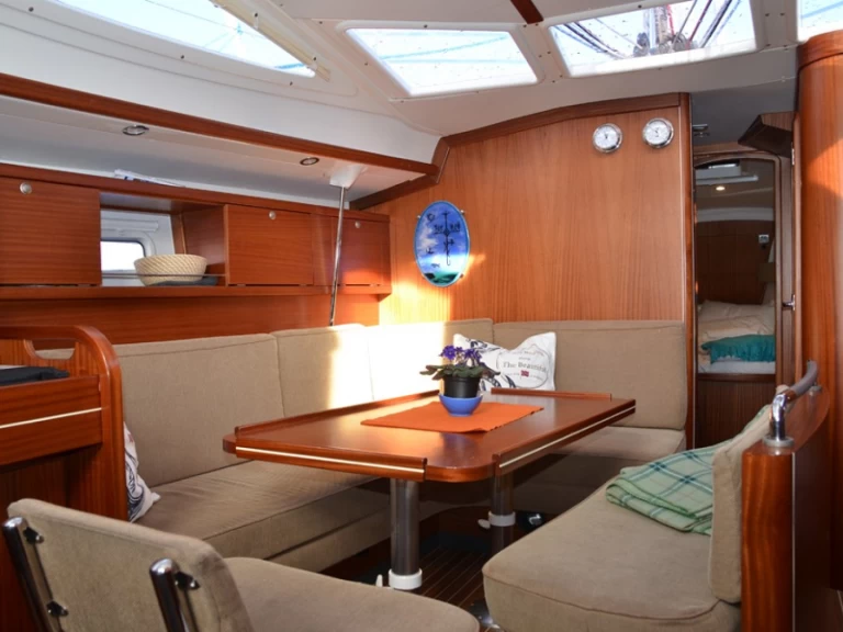 Wynajem Żaglowiec w Eidkjosen - Delphia Delphia 40