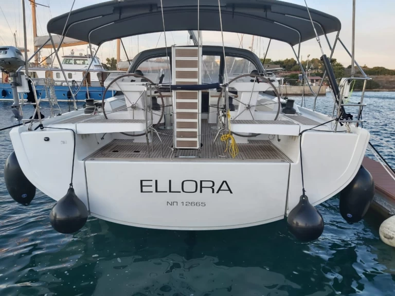 Wynajem Żaglowiec Hanse z patentem 