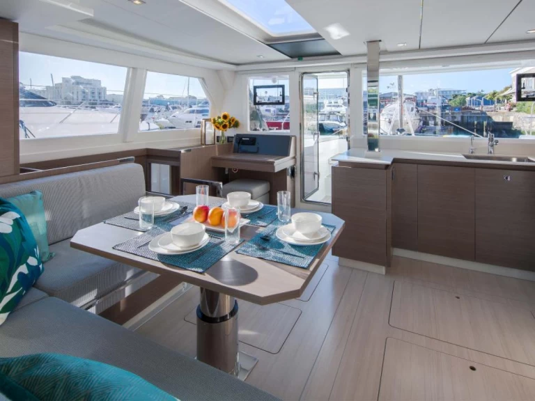 Wynajem Katamaran w Nassau - Leopard Leopard 42