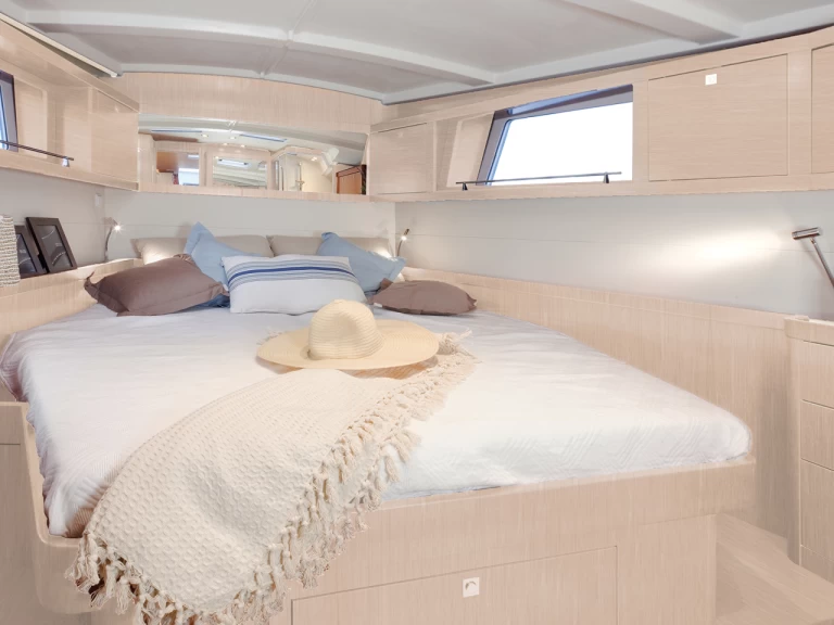 Wynajmij Żaglowiec z lub bez skippera Bénéteau w Furnari