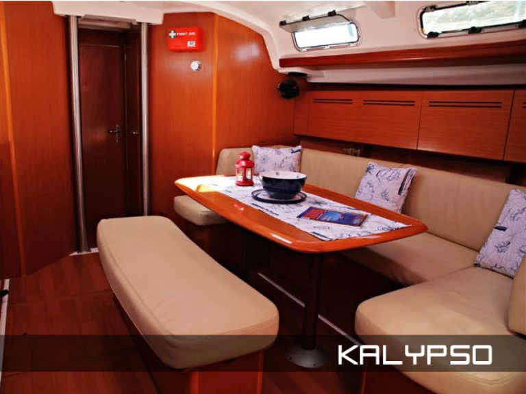 Wynajmij Żaglowiec z lub bez skippera Bénéteau w Gümbet