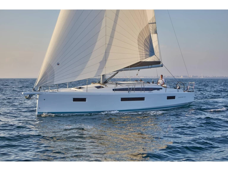 Wynajmij Jeanneau Sun Odyssey 410 w Pýlos