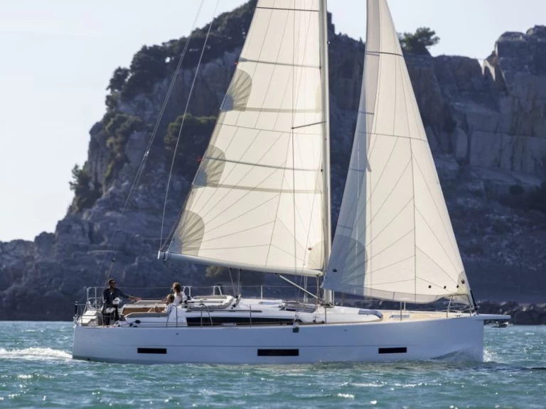 Wynajem łodzi Marmaris tanio Dufour 390 Grand Large