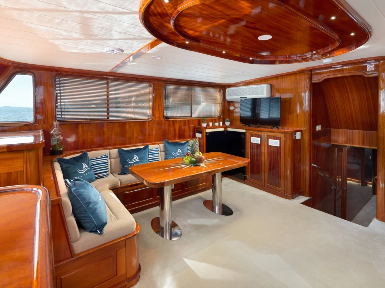  Gulet między profesjonalistami a osobami prywatnymi w Dubrownik