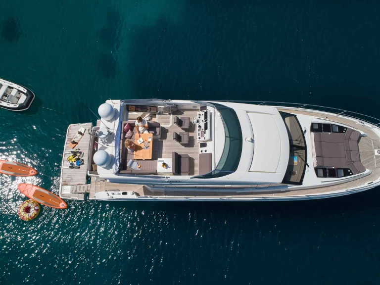 Wynajmij Prestige Prestige 630S w Trogir