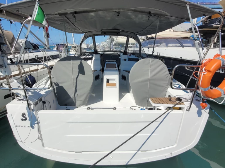 Żaglowiec do wynajmu w Trapani w najlepszej cenie