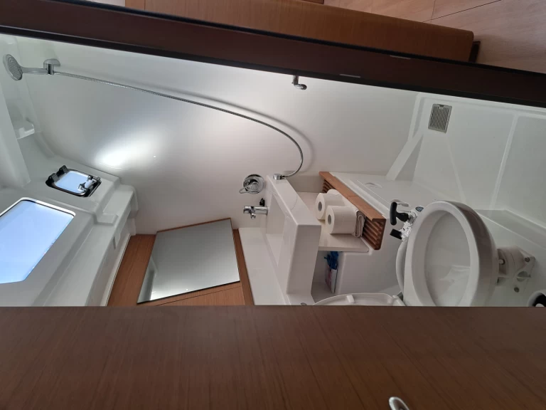 Wynajem w Kastel Gomilica- Jeanneau Sun Odyssey 490 na SamBoat