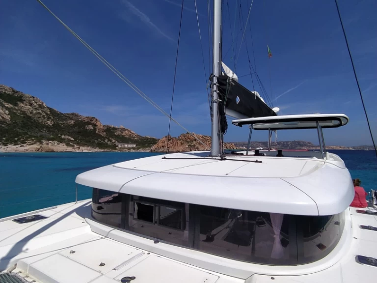 Wynajem łodzi Lagoon Lagoon 42 w Porto Pollo na SamBoat 