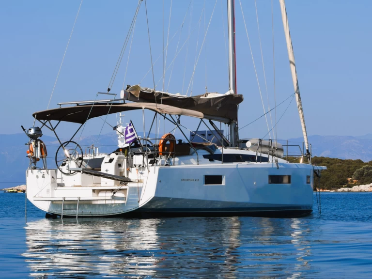 Wynajem łodzi Alimos tanio Sun Odyssey 410