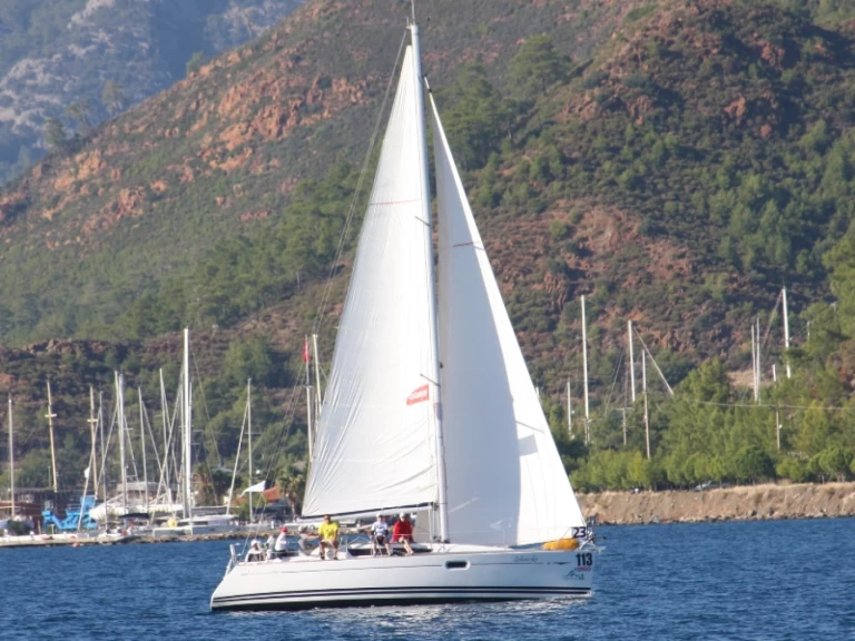 Wynajmij Jeanneau Sun Odyssey 36i w Marmaris