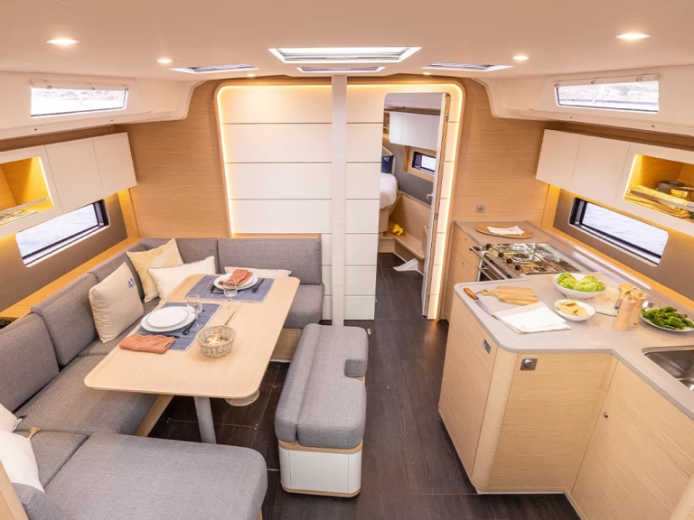 Żaglowiec do wynajmu w Palma de Mallorca w najlepszej cenie