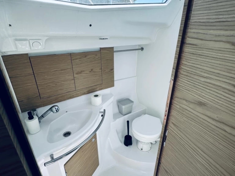 Wynajem Żaglowiec w Novi Vinodolski - Elan Impression 40