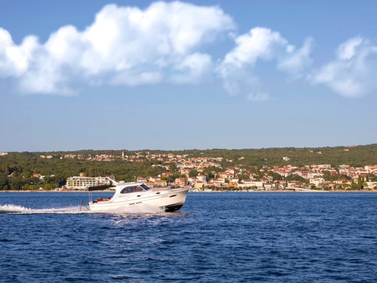 Wynajem łodzi Sas Vektor ADRIANA 36 w Novi Vinodolski na SamBoat 