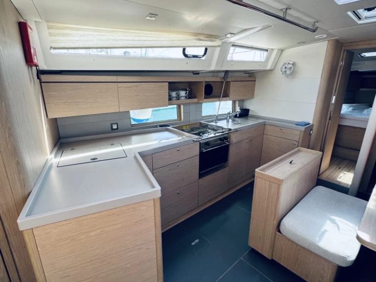 Wynajem Żaglowiec w Novi Vinodolski - Bénéteau Oceanis 46.1