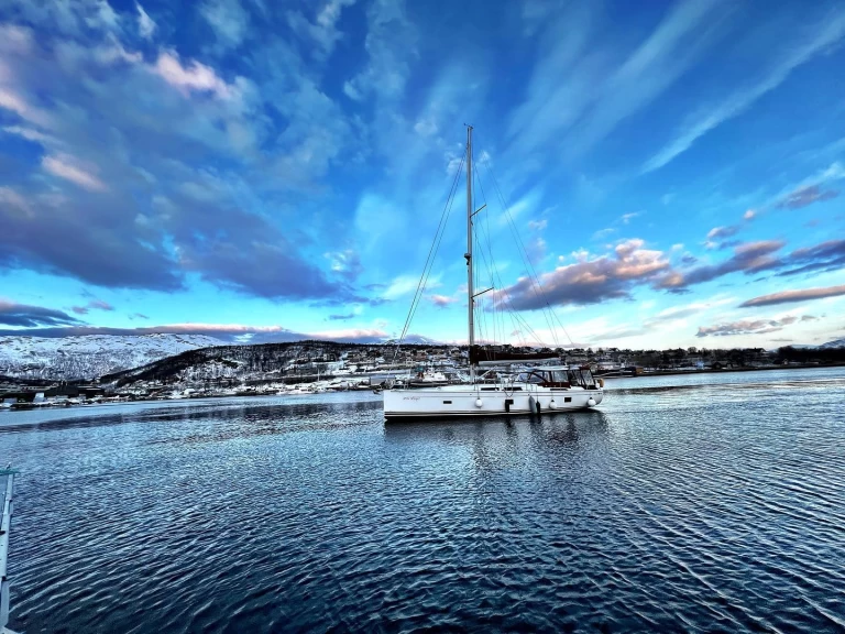 Wynajem Żaglowiec w Eidkjosen - Hanse Hanse 458