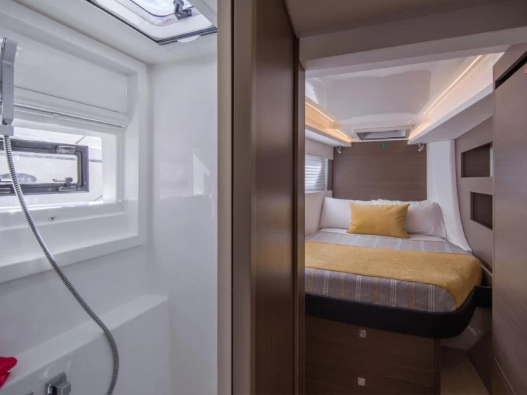 Katamaran do wynajmu w Procida w najlepszej cenie