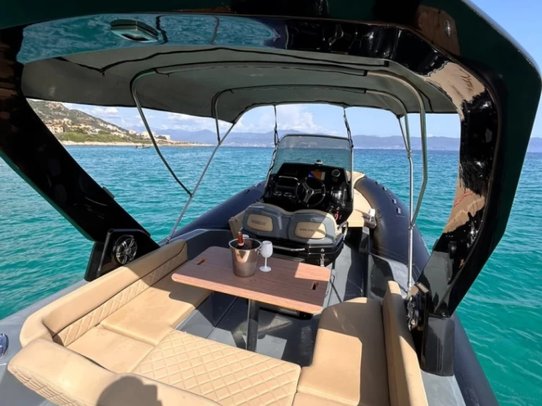 Wynajem łodzi Salpa SALPA 26 SOLEIL w Ajaccio na SamBoat 