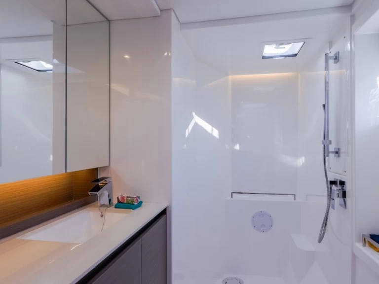 Wynajmij Katamaran z lub bez skippera Leopard w Antigua Island