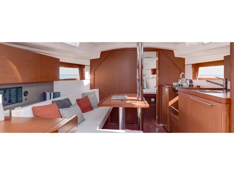 Wynajem łodzi Furnari tanio Oceanis 35