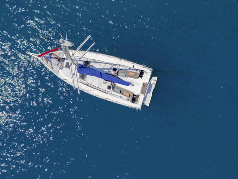 Wynajem Żaglowiec Dufour z patentem 