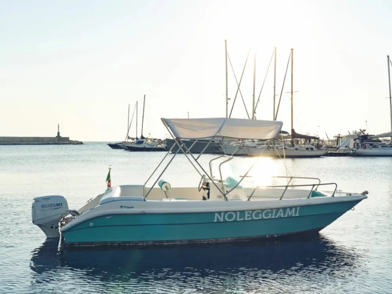 Wynajem Motorówka w Torre Canne -  Motorboat 5.80