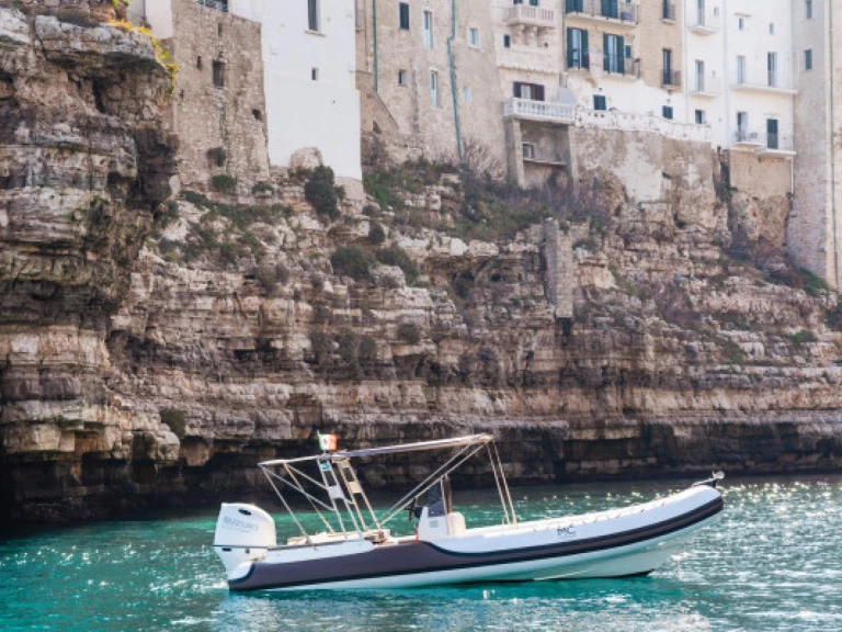 Wynajem Motorówka  z patentem 