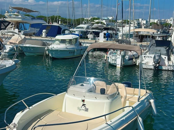 Wynajem łodzi Jeanneau Cap Camarat 555 Style w Mandelieu-la-Napoule na SamBoat 