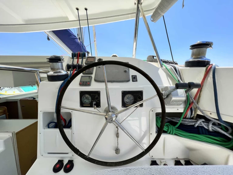 Wynajem Katamaran w Gümbet - Lagoon Lagoon 420