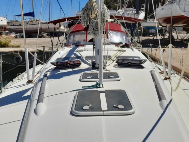 Żaglowiec do wynajmu w Pýlos w najlepszej cenie