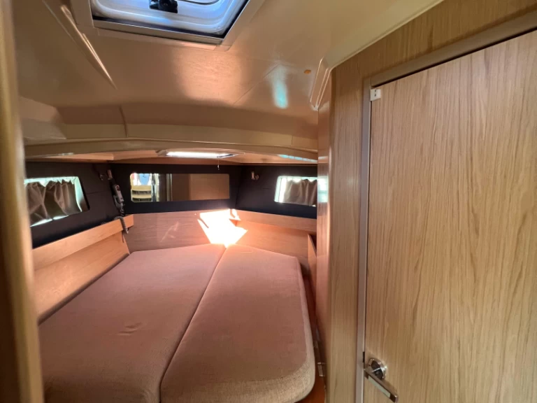 Wynajmij Bénéteau Oceanis 41.1 w Lefkáda