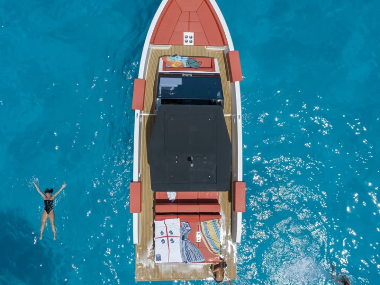 Wynajem łodzi Cala Gonone tanio D34