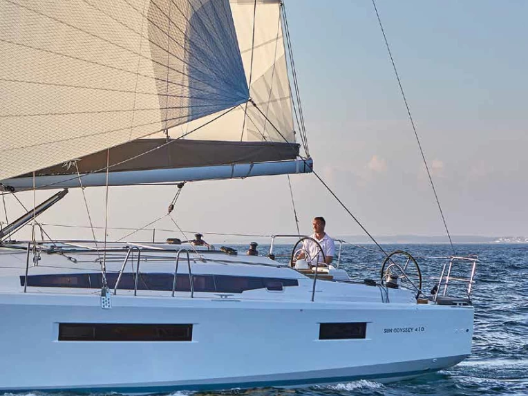 Wynajem w Capo d'Orlando- Jeanneau Sun Odyssey 440 na SamBoat