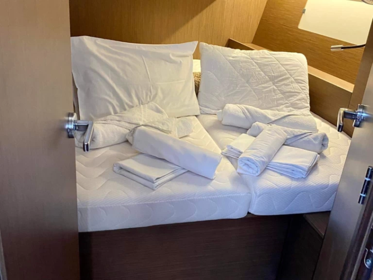 Żaglowiec do wynajmu w Gouvia w najlepszej cenie