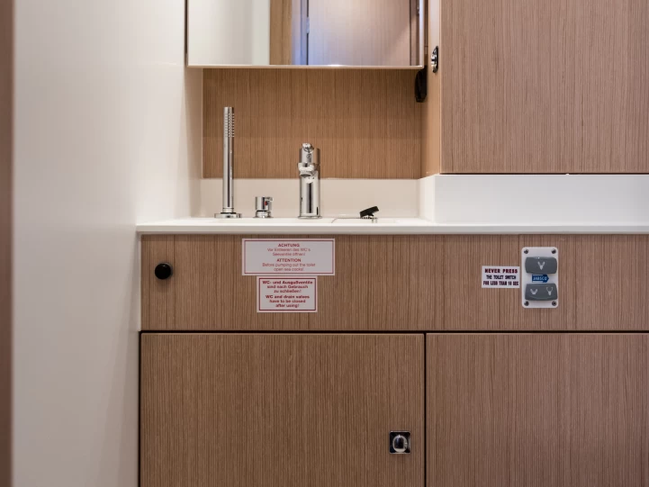 Wynajem łodzi Lefkáda tanio Bavaria C50