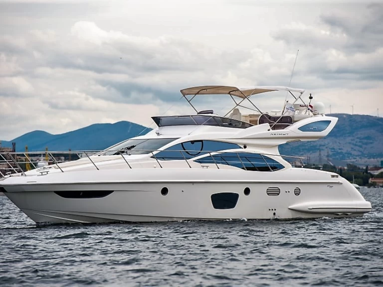 Motorówka do wynajmu w Sibenik w najlepszej cenie