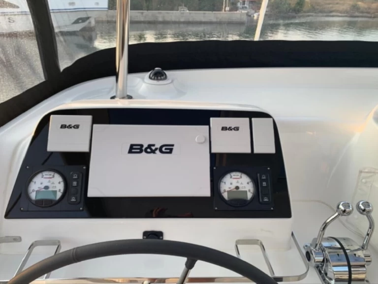 Wynajmij Lagoon Lagoon 42 w Lefkáda