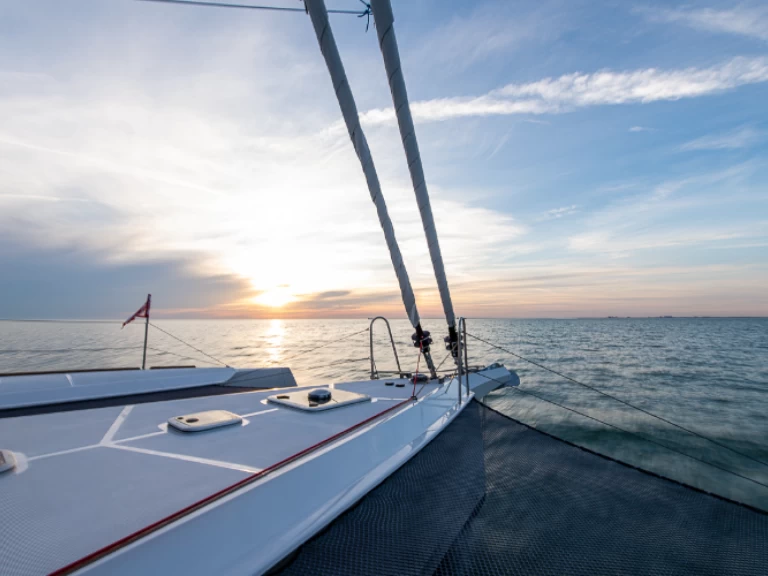 Wynajem Żaglowiec Neel z patentem 