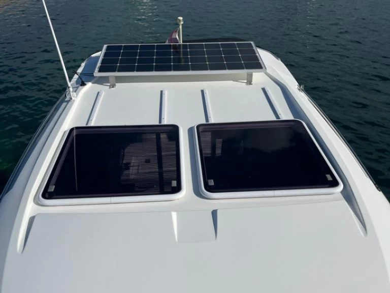 Wynajmij Jeanneau Merry Fisher 895 w Sukosan