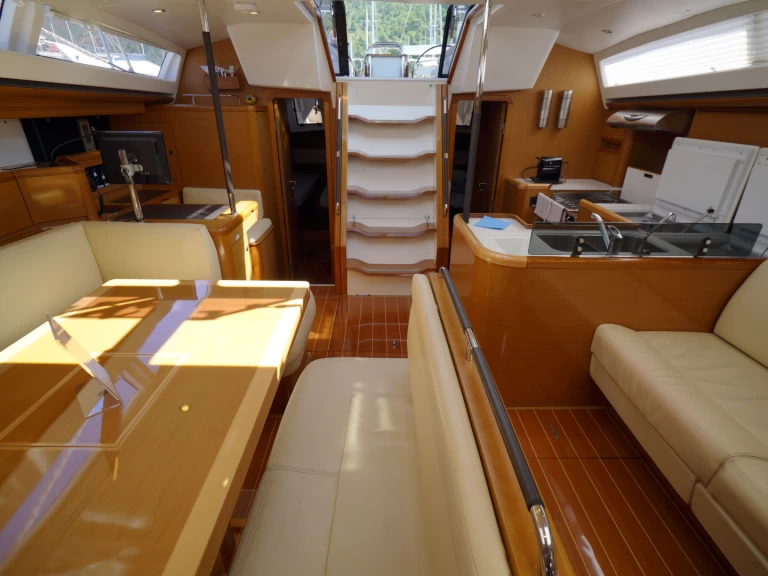 Wynajmij Jeanneau Jeanneau 57 w Marmaris