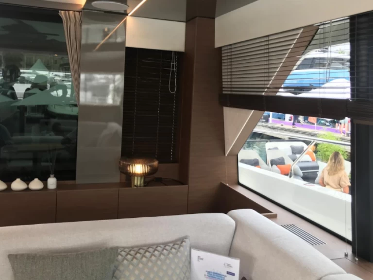 Katamaran do wynajmu w Ajaccio w najlepszej cenie