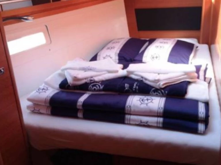 Wynajmij Dufour Dufour 560 Grand Large w Lefkáda