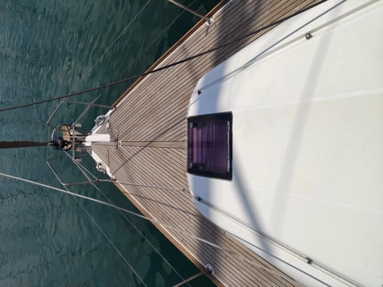 Wynajem łodzi Alimos tanio Sun Odyssey 439